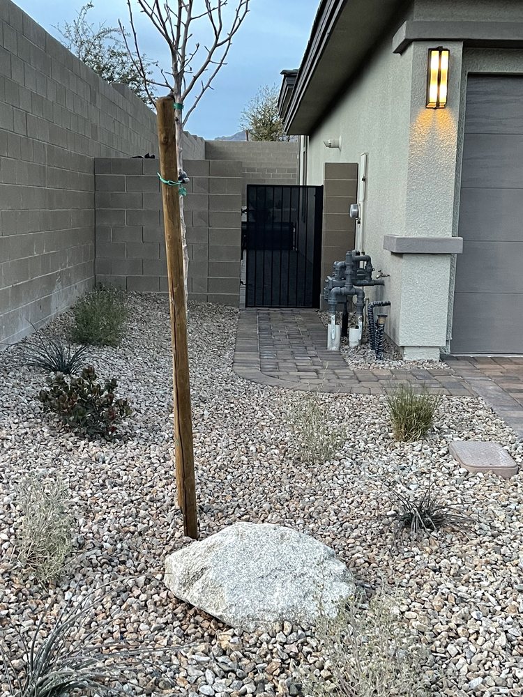 Las Vegas Landscapers VanDorne Landscape and Design